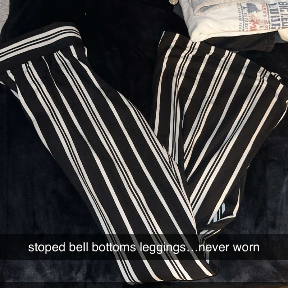 Striped flare leggings